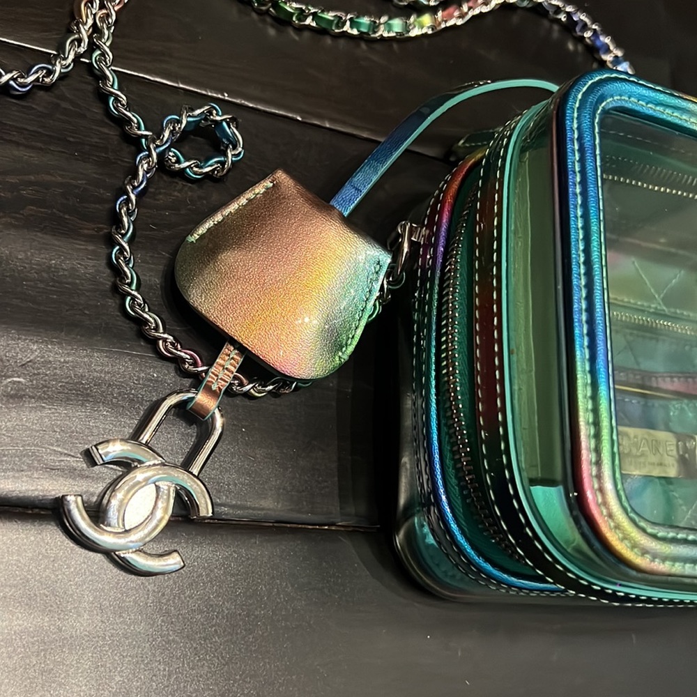 CHANEL Iridescent Rainbow Patent Leather Crossbody Bag - Picture 2 of 7